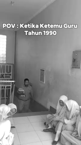 Realitane emang koyo ngene, bener ora lur?  #nasib #tahun1990an #guru #gurutiktok #etika #etikasiswa #guruviral #gurutahun2024 #guruhonorer #masukberanda #fyp #fypage 