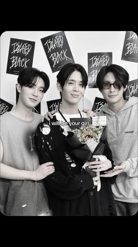 maybe in another life they will get back together again (:(  #tutorkrp #mynameis_yim #jamessu #netsiraphop #tutoryim #tutoryim👽🛸 #netjames #domundiboys #domunditv #thaienthu #thailand #zbcxya #foryou #foryoupage #fyp 