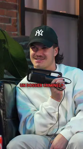 « On était les petits pions » PODCAST EN BIO ❤️#podcast #quebec #podcastquebec #remz #bondu #lescolocspodcast 