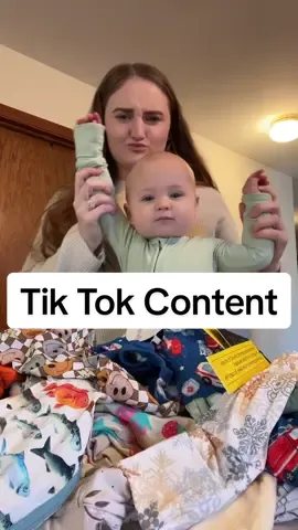 Dancing baby in bamboo on the counter 😅 🤷🏽‍♀️#momtok #MomsofTikTok #boymom #baby #fyp #sonny #dancingbaby #babyboy #bamboo #dance 