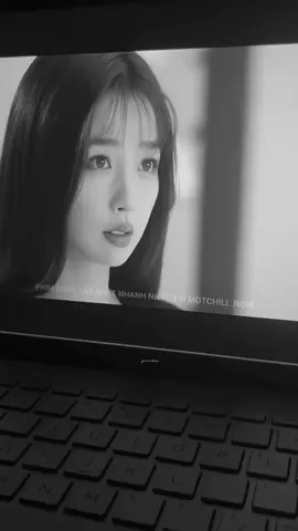 - love yourself, love you - “sự rung động chạm tới mức 100% không phải là khi anh yêu em hơn cả yêu bản thân mình mà là… chỉ khi anh thật sự yêu bản thân và tin tưởng vào chính mình, khi đó anh mới có thể toàn tâm toàn ý thật sự yêu em.” chính vì yêu Diệu Diệu, anh mới biết yêu lấy bản thân mình bởi vì có Diệu Diệu nên Mộ Thanh đã dám đi tìm lại ký ức đã mất của mình, khi đó độ hảo cảm chính thức chạm tới 100% MeoMeo - mặt trời nhỏ của Tử Kỳ ☀️ #vinhdatinhha #dinhvuhe #nguthuhan 