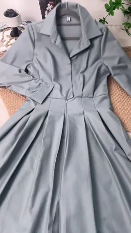 This is a solid - color pocketed and zipped jumpsuit with long sleeves, which is highly fashionable. It features a casual long - sleeve design and a classic V - neck cut, effortlessly showing a free yet elegant temperament. The carefully designed pockets on the jumpsuit are both beautiful and practical, and the zipper elements add a modern and neat touch to the whole. The choice of solid color is simple and grand. Whether it's for daily outings or casual gatherings, it can easily make you the center of attention. Its high - quality fabric ensures comfortable wearing and free movement, as if tailor - made for the body. #tiktokshopblackfriday #tiktokshopcybermonday #spotlightfinds #OOTD #fashion #fallfashion #giftideas #fpy #gift #treasurefinds #nightwear #pajamas #pajamaset #loungeset #sleepwear #nightwear #outfit(topic) #croptops #loungewear #womenfashion #GymTok #gymgirlies #gymootd #GymLife #gymoutfit #gymgirlsoftiktok #sport #fallfreshness #spotlightfinds #spotlightfashion #fyp #dealsfordays #giftfromtiktokshop #TikTokShop #halaratiktokshop #fashiontiktok #2pieceset #spotlightfinds #spotlightfashion #luminous #ttshop #fashionfinds #ootd #soft #quality #girls #feelinggirl #fypage #fypシ゚viral #fyppppppppppppppppppppppp #for you #foryoupage #forya #tryon #tryonhaul