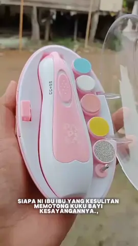 Tidak perlu takut lagi cari anak terluka saat memotong kuku #pemotongkukuelektrik #pemotongkukubayielektrik 