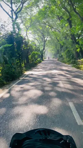 This is just captured🫰 #trend #viral #villager #village #view #weather #foryou #nature #tiktok #fyp #CapCut #effect #trending #bikelovers 