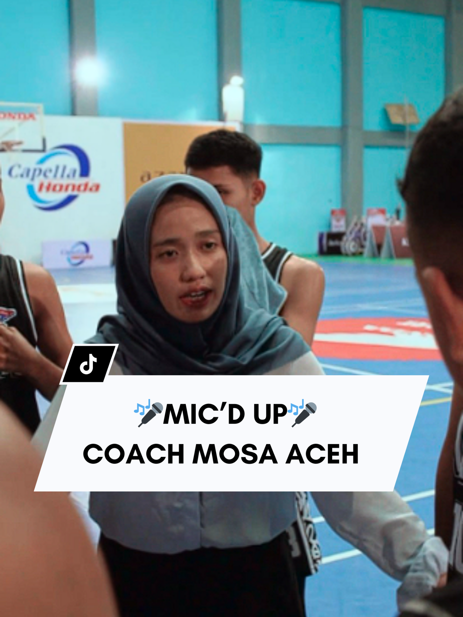Kenalin ini Coach Tyra Mustika yang musim ini baru pertama kali dampingi SMAN Modal Bangsa Banda Aceh di DBL Aceh✨ Fun fact, Coach Tyra Mustika bersama tim putri SMAN 3 Banda Aceh merupakan Runner-Up DBL Aceh musim 2017 lho 🤩 Yuk intip kesibukan Coach Tyra Mustika di DBL Aceh kemarin 👀 #DBL #DBLINDONESIA #DBLACEH #OlahragaTikTok