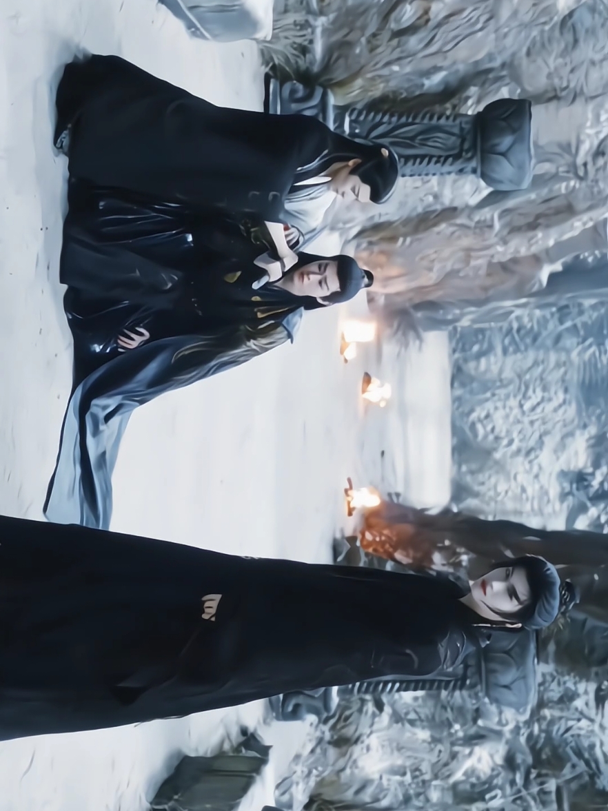 Trio demit ini combo epic bngt kalo urusan damage. coba Li Lun ga mode terlahir kembali udh combo bngt buat ngekill Wen zongyu😌🔥 #HouMinghao #TianJiarui #Yanan #FangsOfFortune #大梦归离 #chinadrama #foryou #fyp 