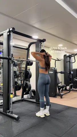 glutes & back - 60 minutes #glutesworkout #glutegains #backworkout #fullbodyworkout #fyp #gymrelatable 