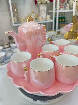 Bộ cốc màu hồng phấn trẻ trung , sang trọng #bộbìnhtrà #bìnhtràđẹp #bộtáchtràđẹp #ấm #decor #caocap #ấmchénbáttràng #tết 