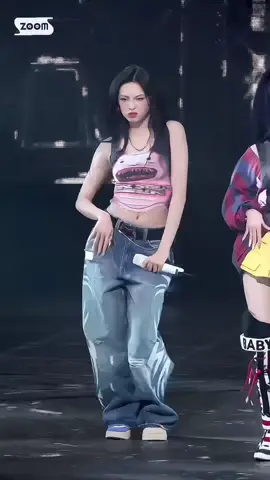 'DRIP' CHIQUITA FanCam Inkigayo 241117  #CHIQUITA #BABYMONSTER 