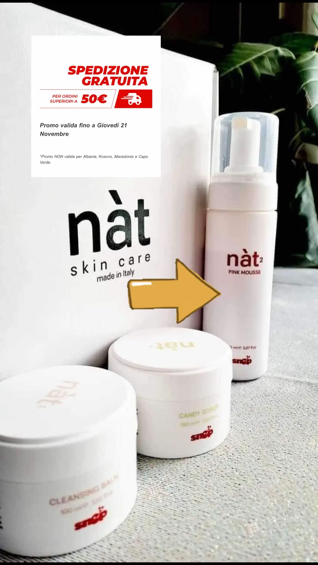 Unt demachiant delicat, formulat cu uleiuri pretioase hranitoare, indeparteaza machiajul, curata si purificã pielea. Exfoliantul de fatã cu zahar alb si aloe vera este un tratament exfoliant blând care readuce pielii fetei stralucirea si restabileste echilibrul hidrolipidic natural al epidermei. Pink Mouse - Spuma demachianta, cu textura moale si cremoasa, cu extract de Aloe Vera si musetel. Curata delicat si indeparteaza ultimile reziduuri de machiaj, impuritati si excesul de sebum de pe fata si ochi, lasând pielea curata, hidratatã si moale. #ÎngrijireTen #DemachiantDelicat #HranirePiele #ExfoliereBlândă #AloeVera #CurățarePiele #HidratareNaturală #PieleStrălucitoare #RăsfățTen #PinkMouse