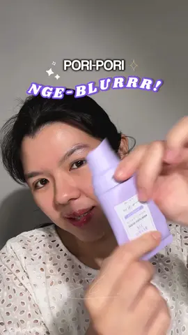 Sunscreen bikin pori-pori keliatan nge-blurr dari Skintific Matte Fit Serum Sunscreen. Kalau bisa pakainya skincare sebelumnya nyerep dulu, supaya ga pilling #skintific #sunscreen #mattesunscreen #skintificsunscreen #sunscreenreview #reviewsunscreen #fyp 