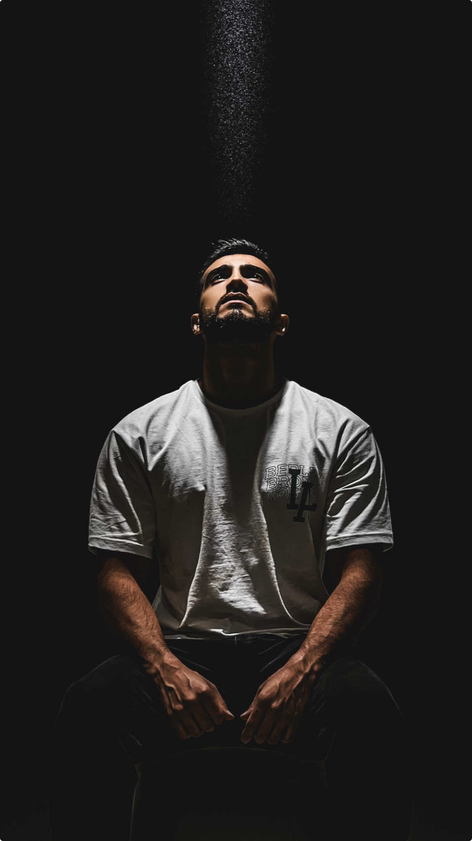 Creative IPhone Photography 🔥 Harnessing the Power of Direct Light 📸 #photoideas #photography #mobilephotography #phototrick 