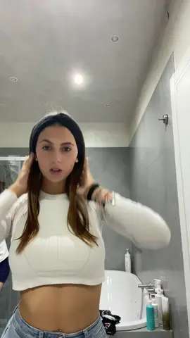 io ti rivedo 🖤🤞🏼