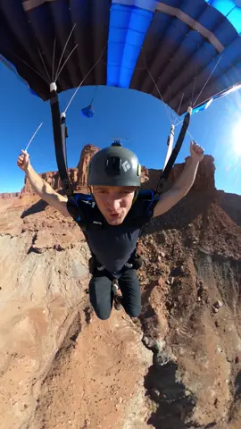 BASE Jumping off Monkey Lips in Moab! 🪂🐒 This exit is named Monkey Lips for a reason—the rock formation actually looks like a monkey’s lips! Moab’s breathtaking scenery adds to the adrenaline rush as we freefall into the desert. Would you take the leap?