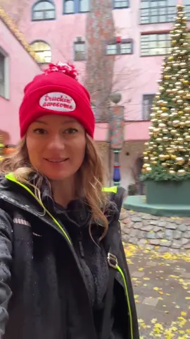 Załadunek przesunął mi się na jutro i zrobił się z tego dzień wolny… Tak czasami bywa w transporcie ponadnormatywnym. Za to się wyspałam i wpadłam do centrum Magdeburga - miasto w którym lądowałam się minimum kilkadziesiąt razy, a w sumie nigdy nie byłam w centrum… to nie Rzym ani Barcelona, ale też było fajnie! ;)