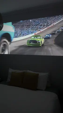 Este proyetor fue la mejor sorpresa de todas! Perfecto para sessiones de cine y juegos en casa!!#miniprojector #smartprojector #blackfriday #tiktokshop #tiktokshopblackfriday #tiktokshopcybermonday #gaming #4kprojector #cine