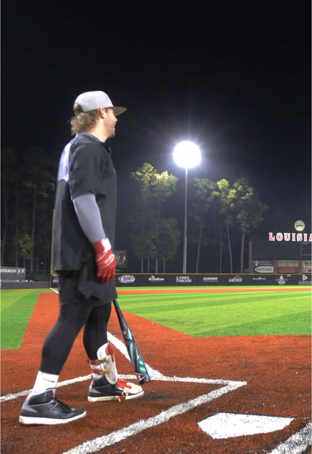 Made it down to the boot for a Louisville Slugger showdown ⚜️ Full vid dropping soon #baseball #baseballtiktoks 