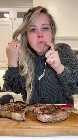 Is it cooked today? Lets find out together #steak 