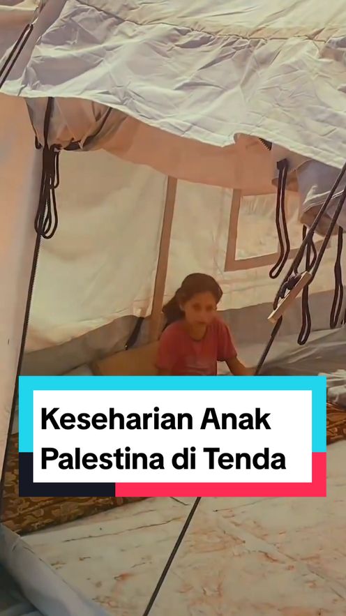 Beginilah keseharian anak Palestina di tenda sendirian mereka membaca Al-Qur'an, Masya Allah😥❤ . Terus berjuang sampai Palestina merdeka  Terus support kami teman-teman dan berikan hadiah terbaikmu untuk saudara kita. . Jangan Lupa follow,Like and Komen, sebagai jihad anda demi Warga Palestina dan baitul maqdis  Syukron...🙏 #Rezaaldilla #ceasifirenow #stopgenocide #berdiribersamapalestina #Anakgaza #situasipalestina #pengungsigaza #musimdinginpalestina #Musimdingin #krisismakanangaza #terusbantupalestina #freepalestina🇵🇸🍉 