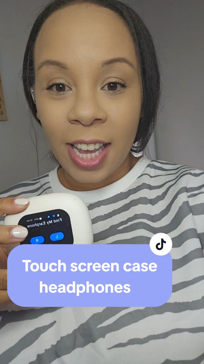 These Erazer XP2 headphones are very comfortable! they even have a touch screen. Iv never seen a touch screen case before.  #giftidea #electronics #headphones #parents #tiktokshopblackfriday #tiktokshopcybermonday #bluecollar 