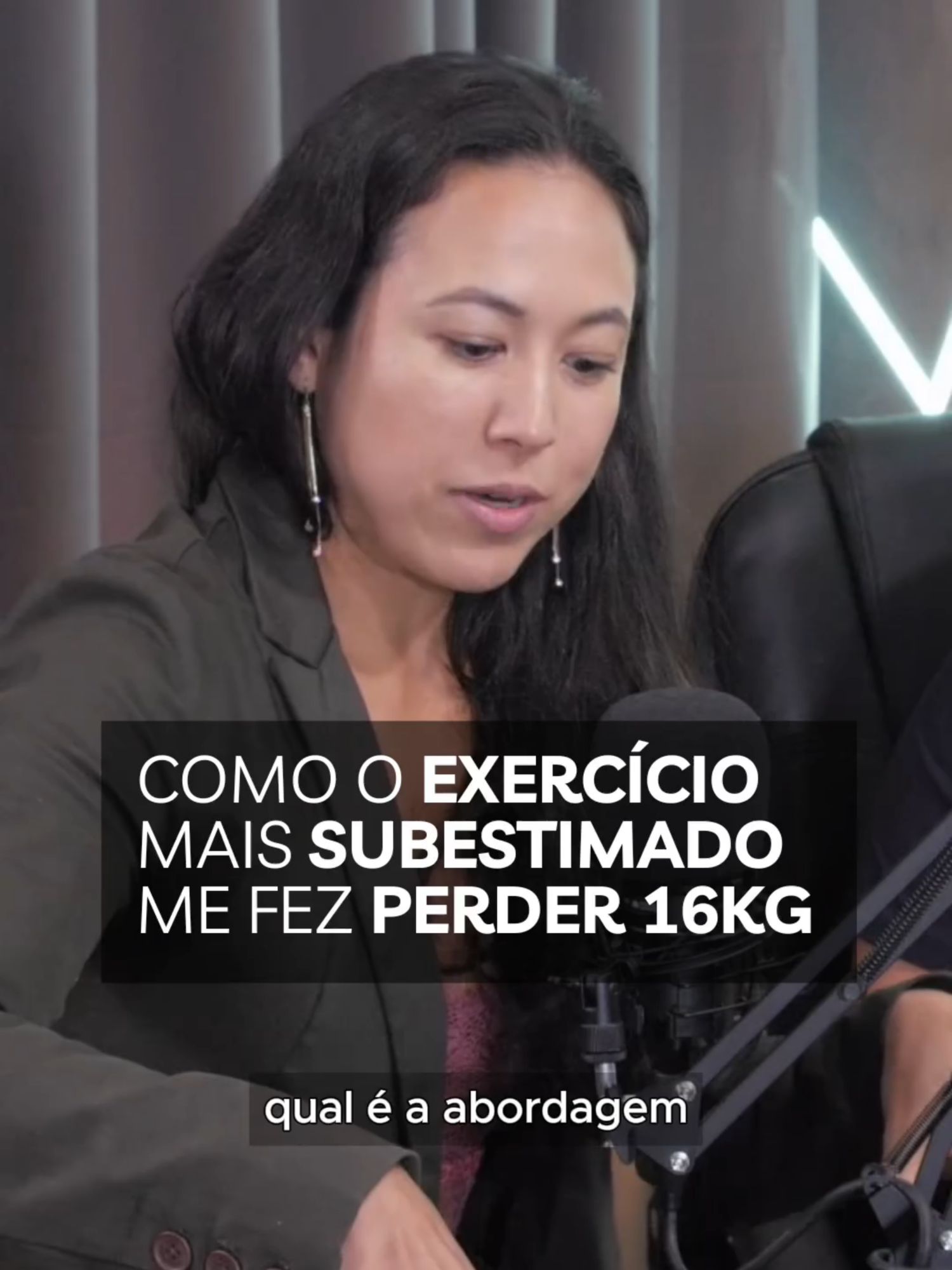 Eu emagreci 16kg com o tipo de exercício mais subestimado! Quem conhece a minha história e o meu método, sabe bem disso! Nesse corte do Podcast que eu participei, eu falei mais sobre isso, e é o que eu mais falo pras minhas alunas! Vamos Juntas? #cortespodcast #emagrecer #exercícioemcasa