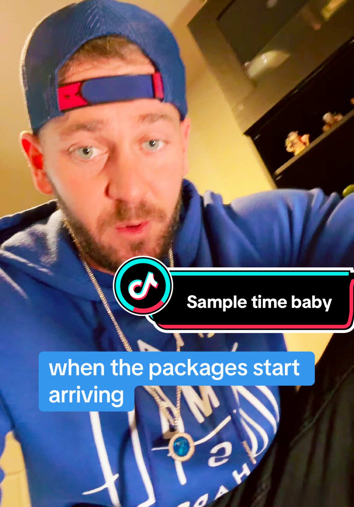 Quick look at a few samples follow for unboxing videos coming up next #tiktokshopblackfriday #tiktokshopcybermonday #reviewtiktok #unboxing #tts #christmas #christmasgiftsideas #giftsforher #giftsforhim #fyp #fouryoupage #viraltiktok #viralvideo #letsgo #mail 