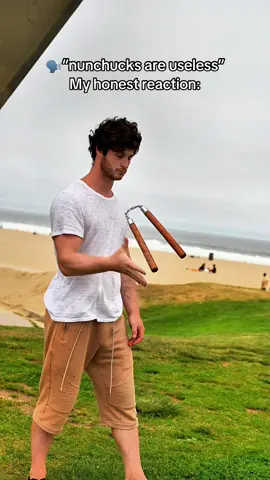 Benefits of nunchuck training: Increased hand eye coordination Improved shoulder and wrist mobility Better fast twitch muscle activation Stronger grip Faster hand speed Activates rhomboids, lower traps, and rotator cuffs Looking badass . Video by @bensbackdrop  . #Fitness #nunchucks #nunchaku #brucelee #kungfu #karate #athlete #workout #martialarts #workoutmotivation #fitnesstips #tkd #jkd #muaythai #jiujitsu #bjj 