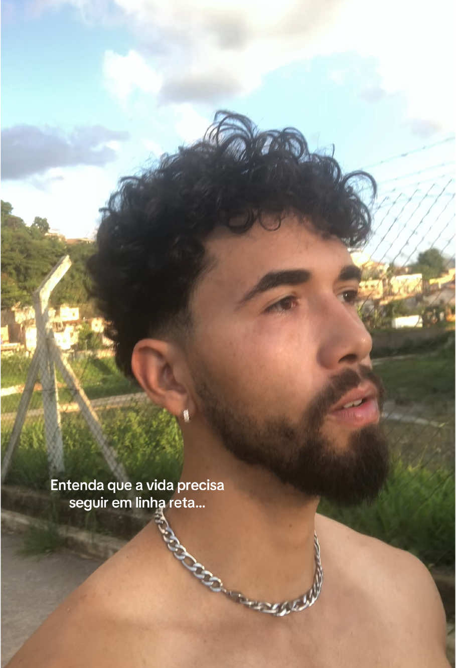 Quando a sua vida segue em linha reta, você entende que não é mais o seu passado em nem os loops repetitivos…