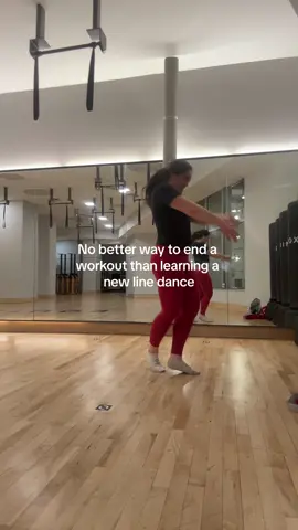 Make It Go Krazy line dance premiering on the dance floor this thursdayyyy #linedancing #linedance #linedancer #makeitgokrazy #fyp #dance 