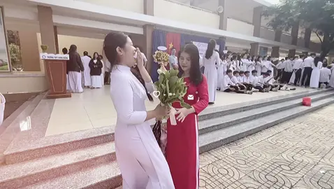 lớp này dth😍#CapCut #xhtiktok #ngaynhagiaovietnam #11a3 