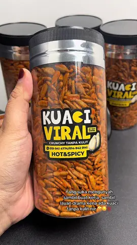 Kalau korang nampak beg kuning baik grab laju-laju sebelum SOLD OUT 💯😭😭 #kuaci #kuacikupas #kuaciviral #kuacitanpakulit #makananviral #kudapan 