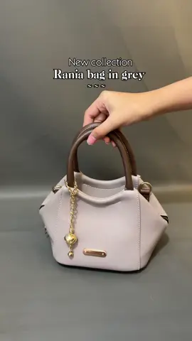 Yang wajib di check out minggu ini☝🏻 #tas #taswanita #tasselempang #selempangwanita 