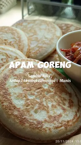 Apam Goreng. #fyppppppppppppppppppppppp #apamgoreng #sedap #selera  #lembutberongga #foryou  #tiktokreels #selera #fyp #fypシ  #foryourpage #makan #masakansimple #sambalbilis #fyppppppppppppppppppppppp #cintakernacinta #likes 