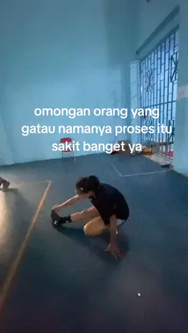 🗣️: latihan terus tapi main e kok elek 🫀: yaallah.. #volleyball #voliasik #volicantik 