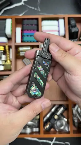 Would you like fritillary patches and fidgeting toys shaped like swords?#fidgettoys #fidgetslider #Antistress #edc 