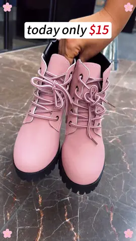 Fashion boots #boots #fashionableboots #iongboots #platformboots #kittenheels  #Autumnandwinterboots #snowboots  #tiktokshopblackfriday #tiktokshopcybermonday  #spotlightfinds #christmas #blackfriday #gift #foryou #fyp #TikTokShop #womenshoes 
