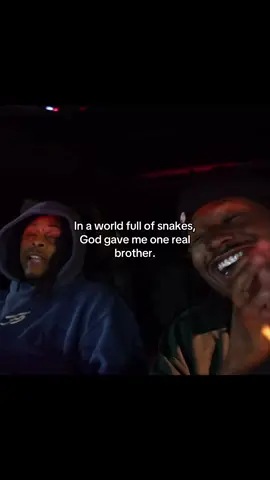 Thank u God @𝕯𝖆𝖗𝖎𝖔 #deep #relatable #qoutes #bro #freinds #friendship #duo #duothers #dukedennis #fyp 
