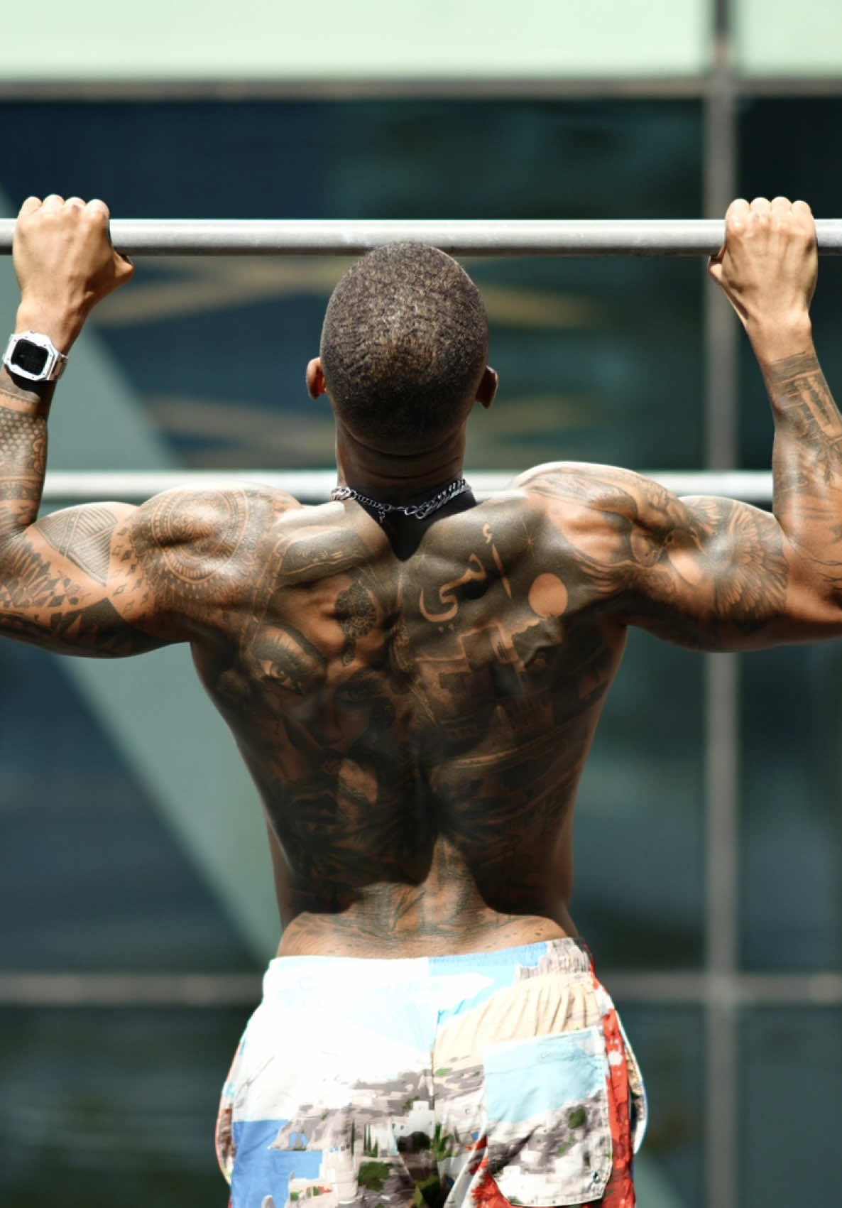 BACK Workout! Get ready to fly 🪽 .! I'm looking for 10 motivated WOMEN or MEN, who want to: Burn 10-25lbs of bodyfat ☑️ Build lean muscle at the same time ☑️ Change your bad habits with the good ones ☑️ For a full BODY & MIND transformation in less than 90 days. If you're ready & want a chance to be selected, dm me « TRANSFORMATION » now! (On my IG @ayoubm_)  1:30min rest between sets & until failure! Save this for later #backworkout #biceps #coaching #transformation #Fitness #miami #bodygoal #discipline #losangeles #back
