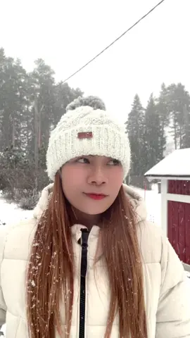หิมะแรกของปี #2024 #❄️ #☃️ #🇫🇮 @ภิญญาฟินแลนด์ 🫐🌿🦋 