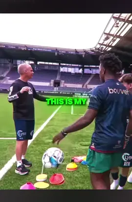 This is why we call him Speed⚡️#ishowspeedclipz #cr7cristianoronaldo #speedsong #backflip #race #fastestmanalive 