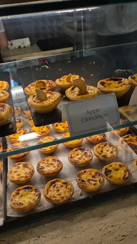 melhor sitio para comer e estudar🫠  #lisbonportugal #pasteldenata #fyp 