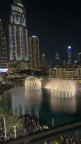 ⭐️ #dubai🇦🇪 #dubaimall #burjkhalifa #fyp #aestetics #views #luxury #tb 