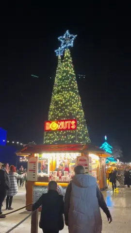 🎉 We’ve had an amazing opening week! Thank you to everyone who has visited Cardiff Winter Wonderland so far. Here’s to another magical week ahead! ❄️🎄 #CardiffWinterWonderland #FestiveFun