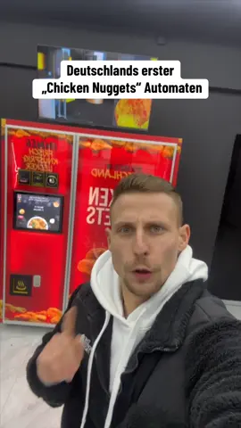 Oha✨Würdest du welche probieren?😁Markiert alle mal Rene🙈#automaten #food #nuggets #comedy #funny #FoodTok #fürdich 