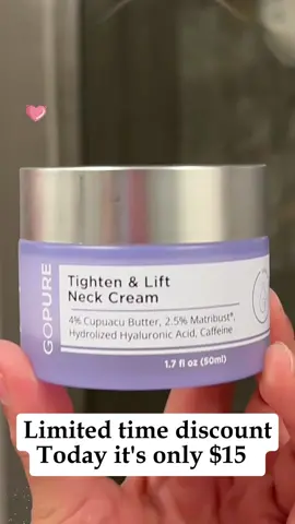 Love this stuff❤️❤️ #skincare #akncareroutine #skincaretips #SkinCare101 #neckcream