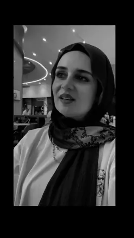 قال ايه جاي الزمان يداوينا💔#عبد_الحليم_حافظ 