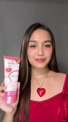 turn your shower into a relaxing spa experience using this @A Bonne' Philippines miracle spa milk shower salt! very refreshing on the skin after every bath! so get yours now! 🍅 #abonnephilippines #abonne #skincareroutine #bathroutine #bathessentials #abonneph #miraclespamilkshowersalt #bodyscrub #bodycare 