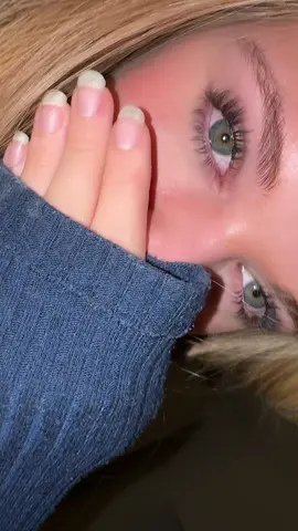 the beauty of a women is seen in her eyes⭐️🤩 #fyp #beauty #eyes #longlashes #foryouu #centralheterochromia #viral 