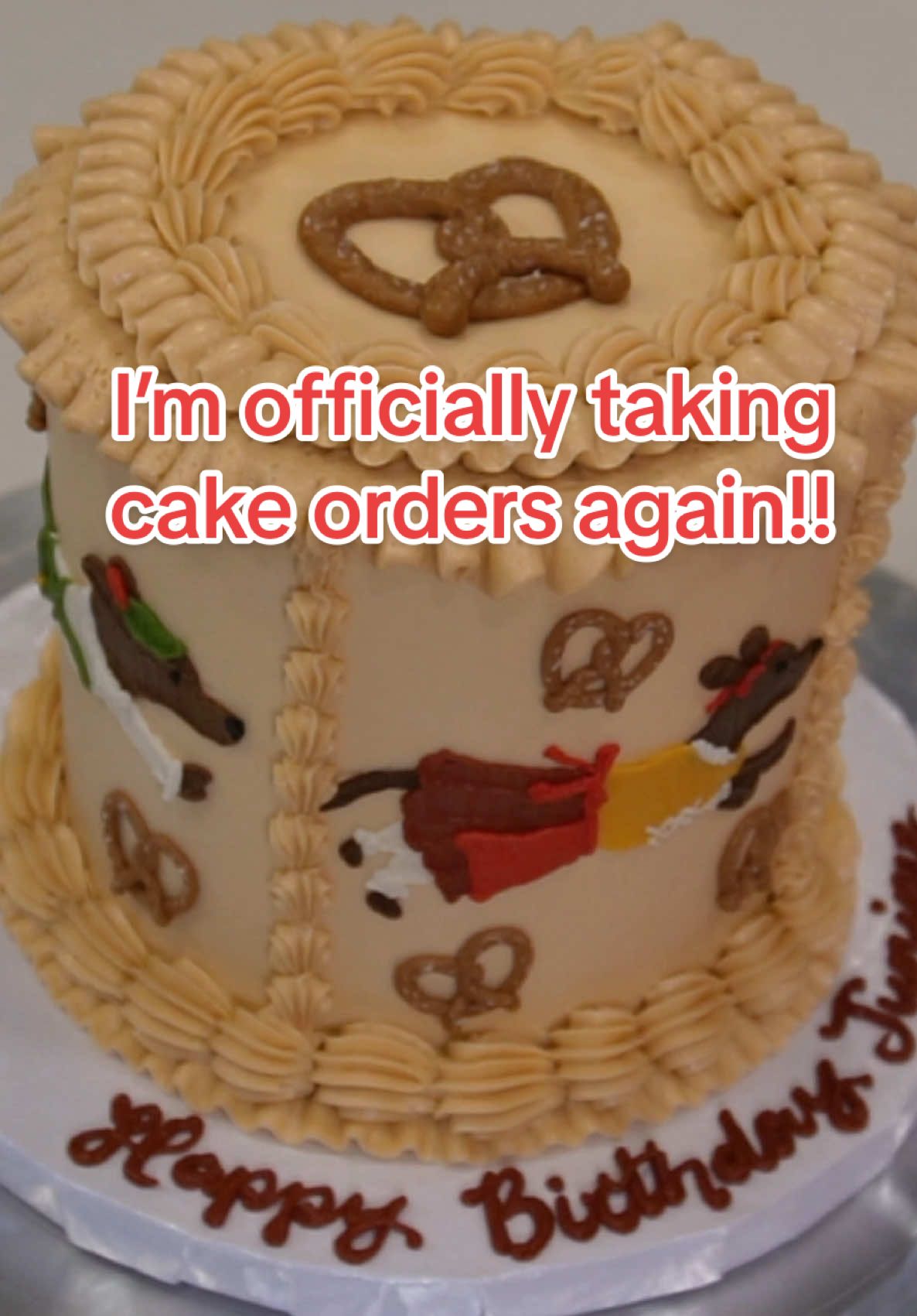 I’m officially taking cake orders again!! Order form is linked on my page!🍰💗 Enjoy my first official cake order - a wiener dog Oktoberfest cake featuring pretzels!🥨❤️🍺✨ #cakedecorating #cakedecorator #milwaukee #cake #birthdaycake #buttercreamcake 