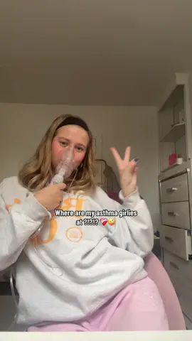 Me + my nebulizer = ❤️❤️❤️ #fyp #foryou #foryoupage #viral #asthma #nebulizer #nebulizertreatment #asthmatok #asthmacheck #foryoupage #neb #famous 